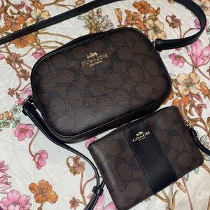 Coach crossbody bag with matching wristlet